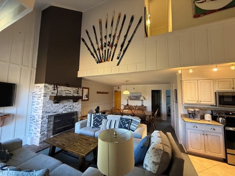 Apres by the fire 🔥