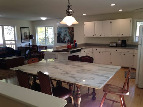 Big open kitchen/dining/living room