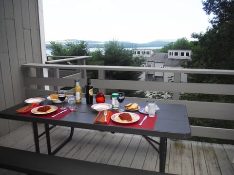 Dinner on the deck!