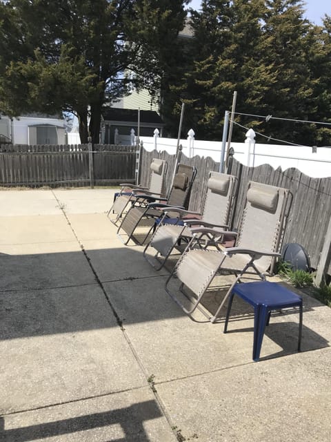 Backyard Lounge Area