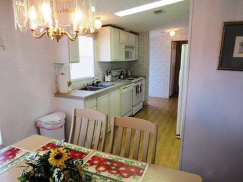 Dining for 6, plus a dining table and chairs on the lanai as well