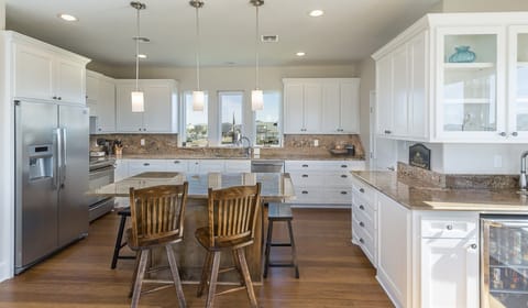 KITCHEN, ISLAND AND BAR AREA