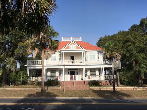 The Majestic Jewel built in 1908.  Green with Envy is on the back right side.