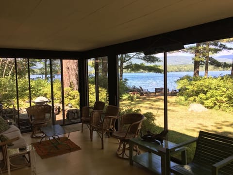 Screened and double-glazed porch
