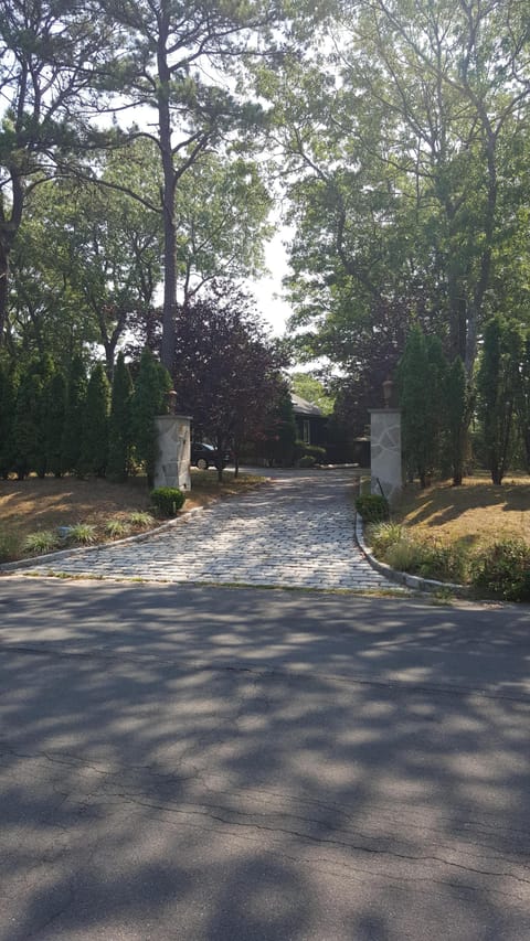 Driveway entrance