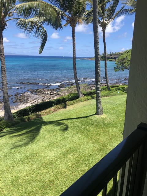  View from lanai towards Napili Bay