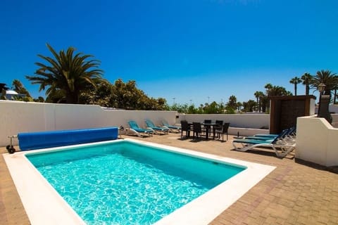Private swimming pool