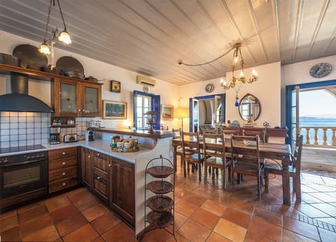 sea view even from the inside 