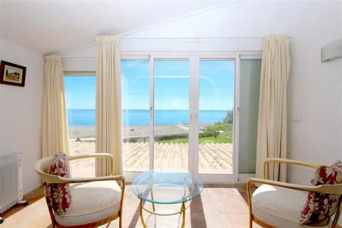 Lounge area off the master bedroom with stunning views to the sea