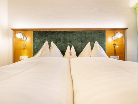 Double room comfort - Romantik Hotel Wastlwirt **** House in Carinthia, Austria