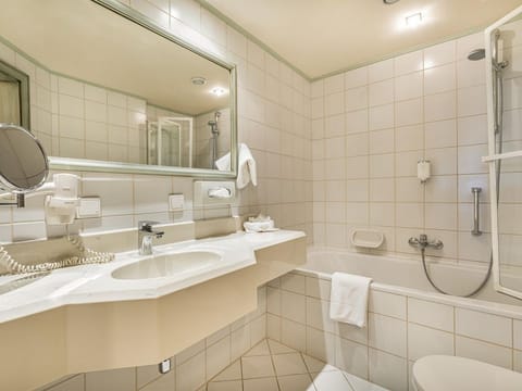 Double room comfort - Romantik Hotel Wastlwirt **** House in Carinthia, Austria