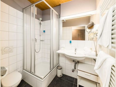 Junior Suite "De Luxe" - Die Hindenburg, Design Hotel House in Salzburgerland