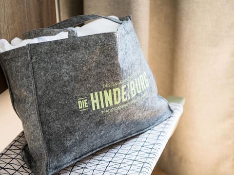 Junior Suite "De Luxe" - Die Hindenburg, Design Hotel House in Salzburgerland