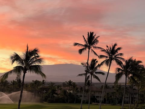Sunrise over Mauna Kea
