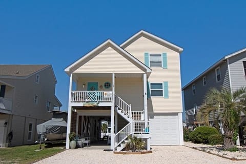 Front of 26 Raeford St.