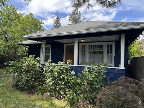 The Basalt Bungalow just steps to downtown Bend and many shops