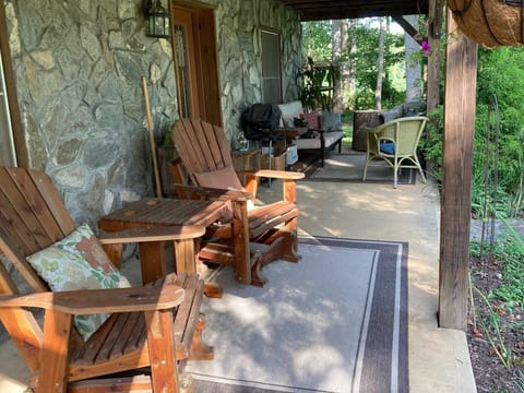 Great porch to sip coffee/tea or grill up some supper.