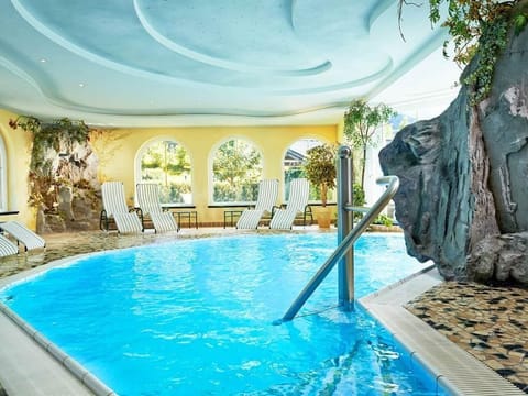 Suite "Emerald" with bathtub - Tauernblick, Emerald Hotel Apartment in Salzburgerland