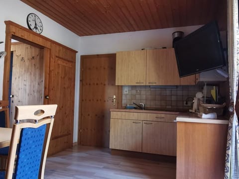 2nd apartment / 2 bedrooms / shower, WC - Zaunlehen Farm Stay in Salzburgerland