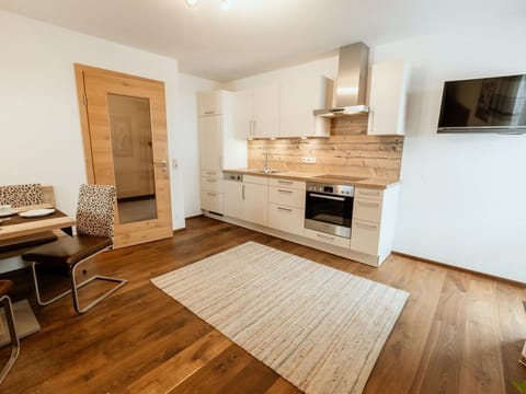 Apartment Selbhorn (No. 3) - Schranbachhof Farm Stay in Maria Alm