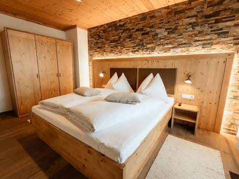 Apartment Schönfeldspitz - Schranbachhof Farm Stay in Maria Alm