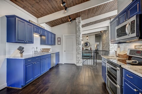 Fully equipped kitchen with double oven.  Laundry room off kitchen 