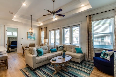 Open concept spacious living room
