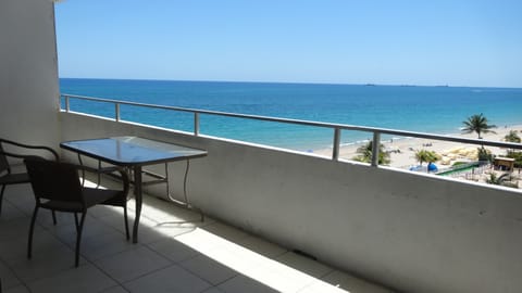 Balcony has 3  sliding doors from each bedroom and living room for everyone
