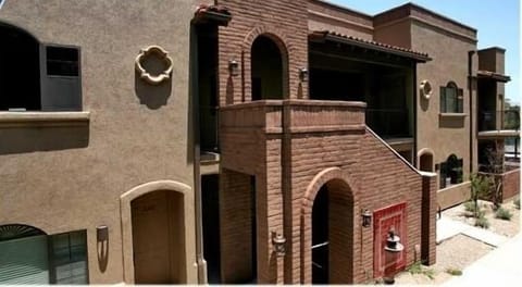 Placita Escondida - Catalina Foothills