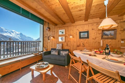 Living and dining room