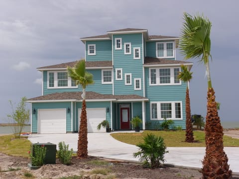 The Sunset Bay Escape is Waiting for You!!!