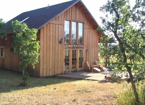 Back deck & view from north