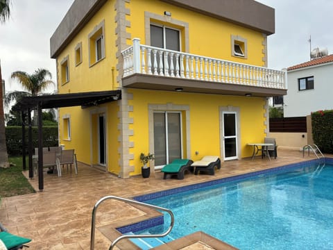 Pool area