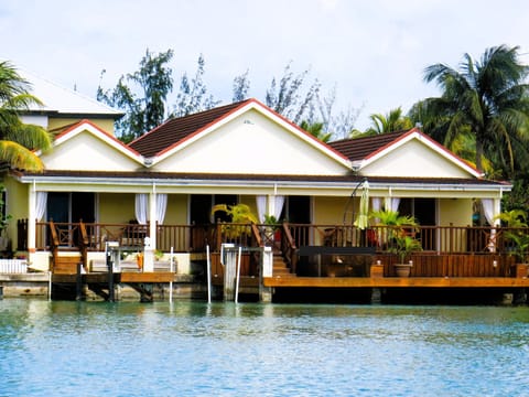 Villa waterside with covered Veranda and decks for relaxation