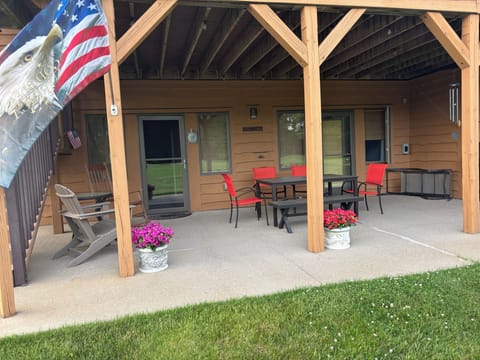 Our Patio with outdoor dining on hole 1
