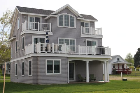 Beautiful 3 story home with 3 BR and 2 1/2 baths. 3 decks with direct ocean view