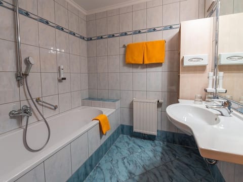 Junior Suite "Hochmais or Torscharte" - Urslauerhof, Berg & Spa Hotel House in Salzburgerland