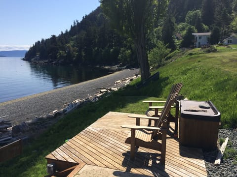 Beach deck…great spot for morning coffee!