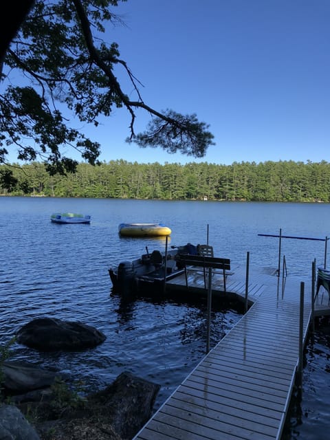 Private Dock directly on Lake Damariscotta