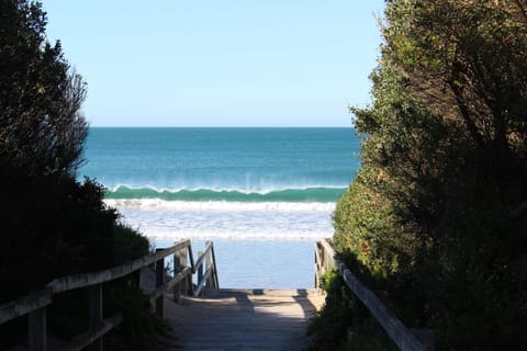 A morning walk, 300m from the back door.