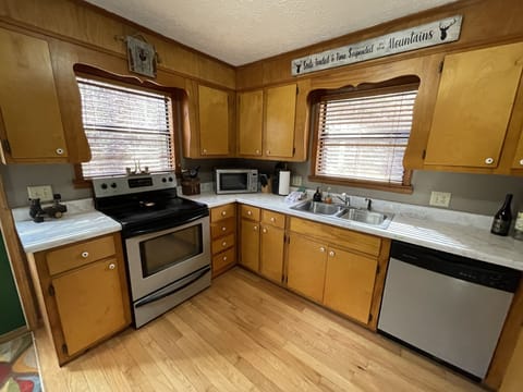 Fully stocked kitchen