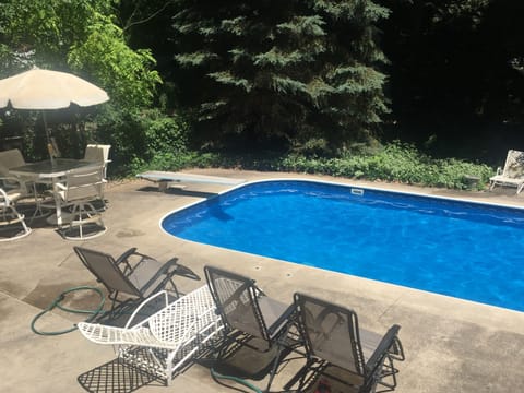 A proper cannonball will splash all chairs pictured. Just a warning.