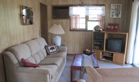 Hemlock living room 