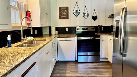 Kitchen with dishwasher