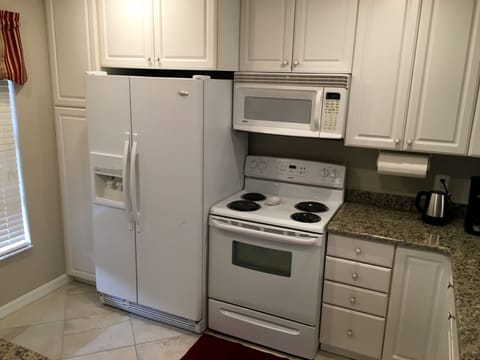 Fully equipped kitchen. Pantry, full-size frig/freezer w/ ice maker.  