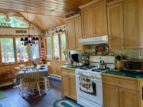 Stove with convection oven.