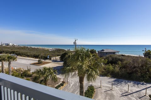 3rd floor balcony - south view