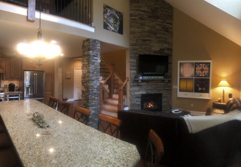 Living / Dining Area.