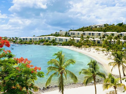 Gorgeous Ocean/Beach View!