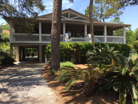 18 Egret street, off of N. Forest Beach